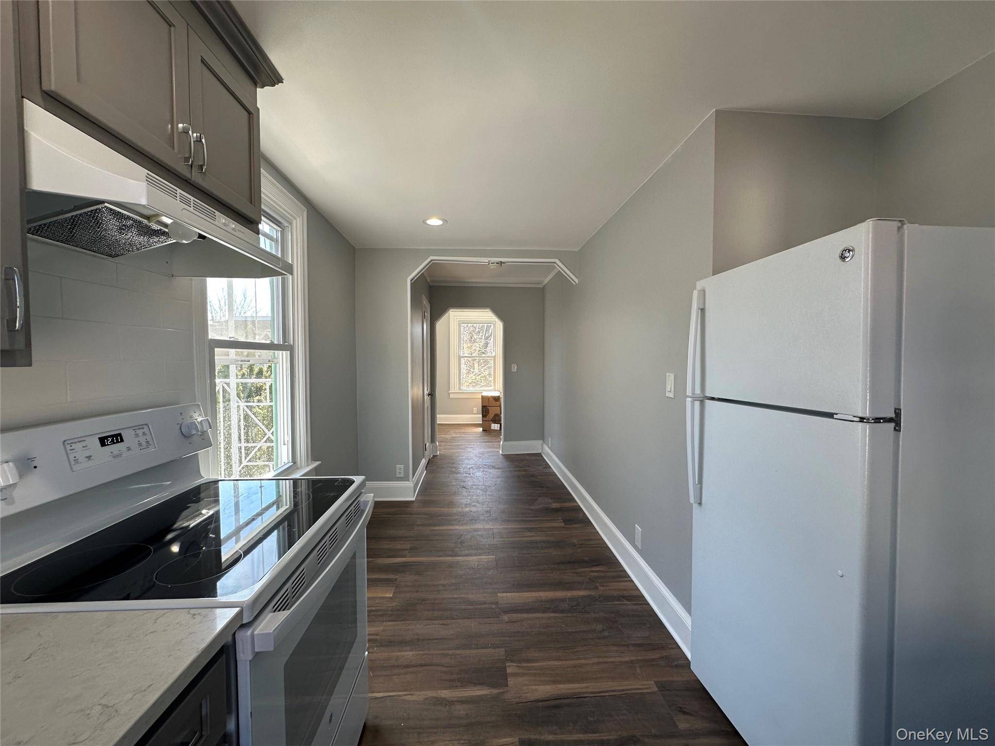 Nyack, NY 10960,54 4th AVE #4