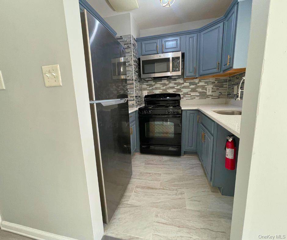 Brooklyn, NY 11233,1467 St Marks AVE #6