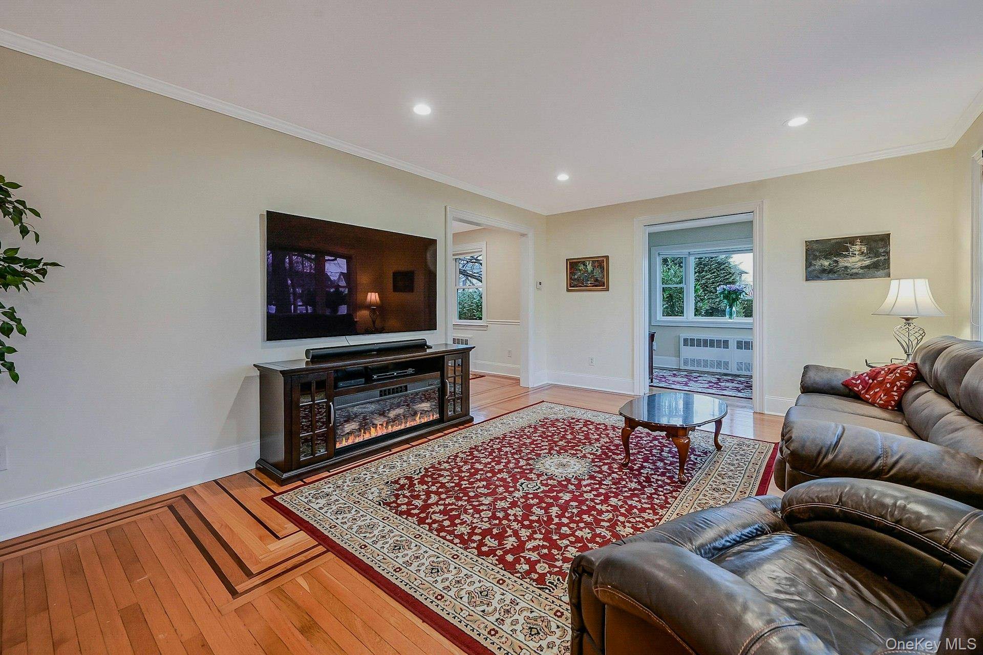 Rockville Centre, NY 11570,100 Cedar AVE