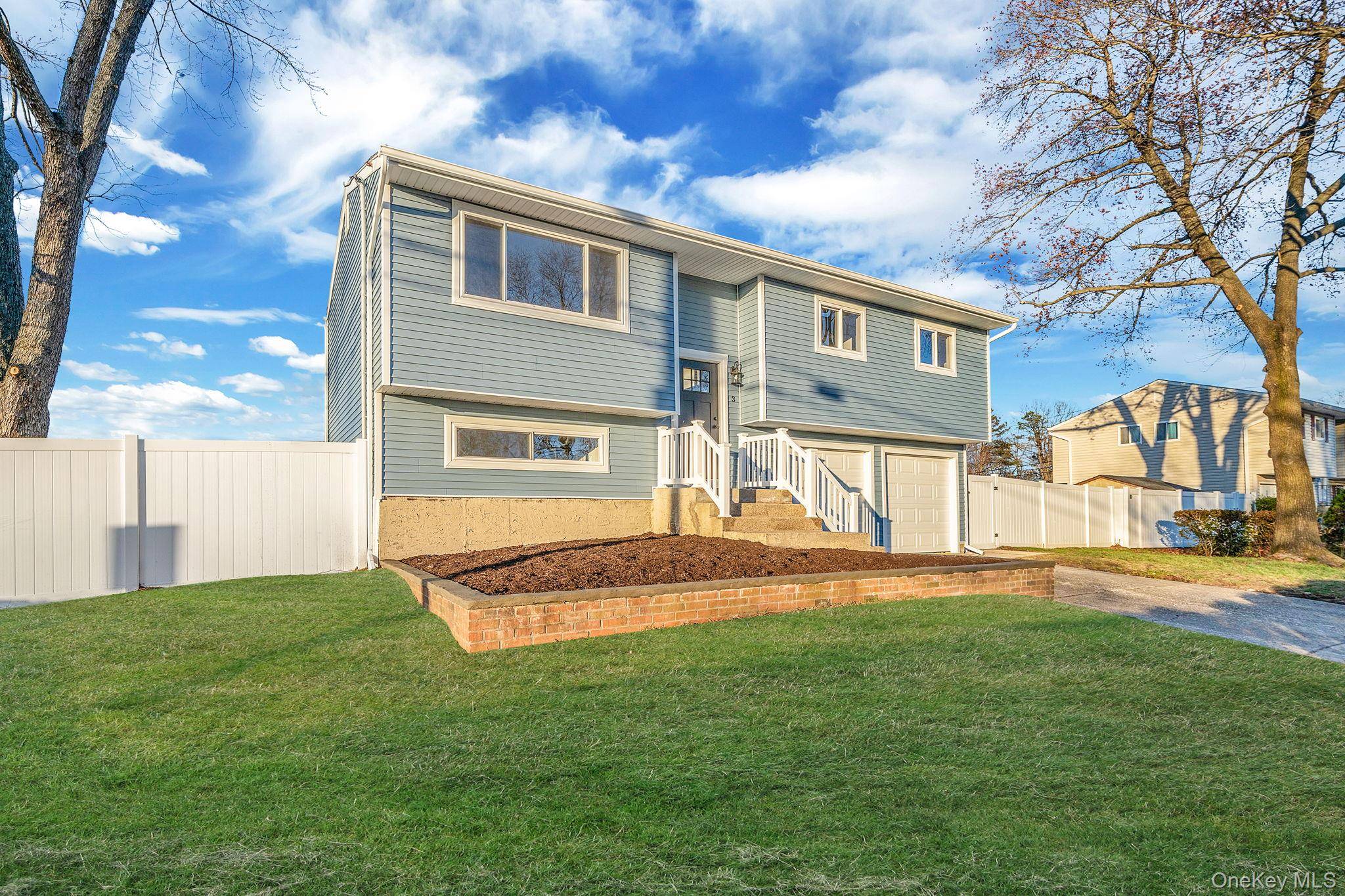 Centereach, NY 11720,3 Bellrose AVE