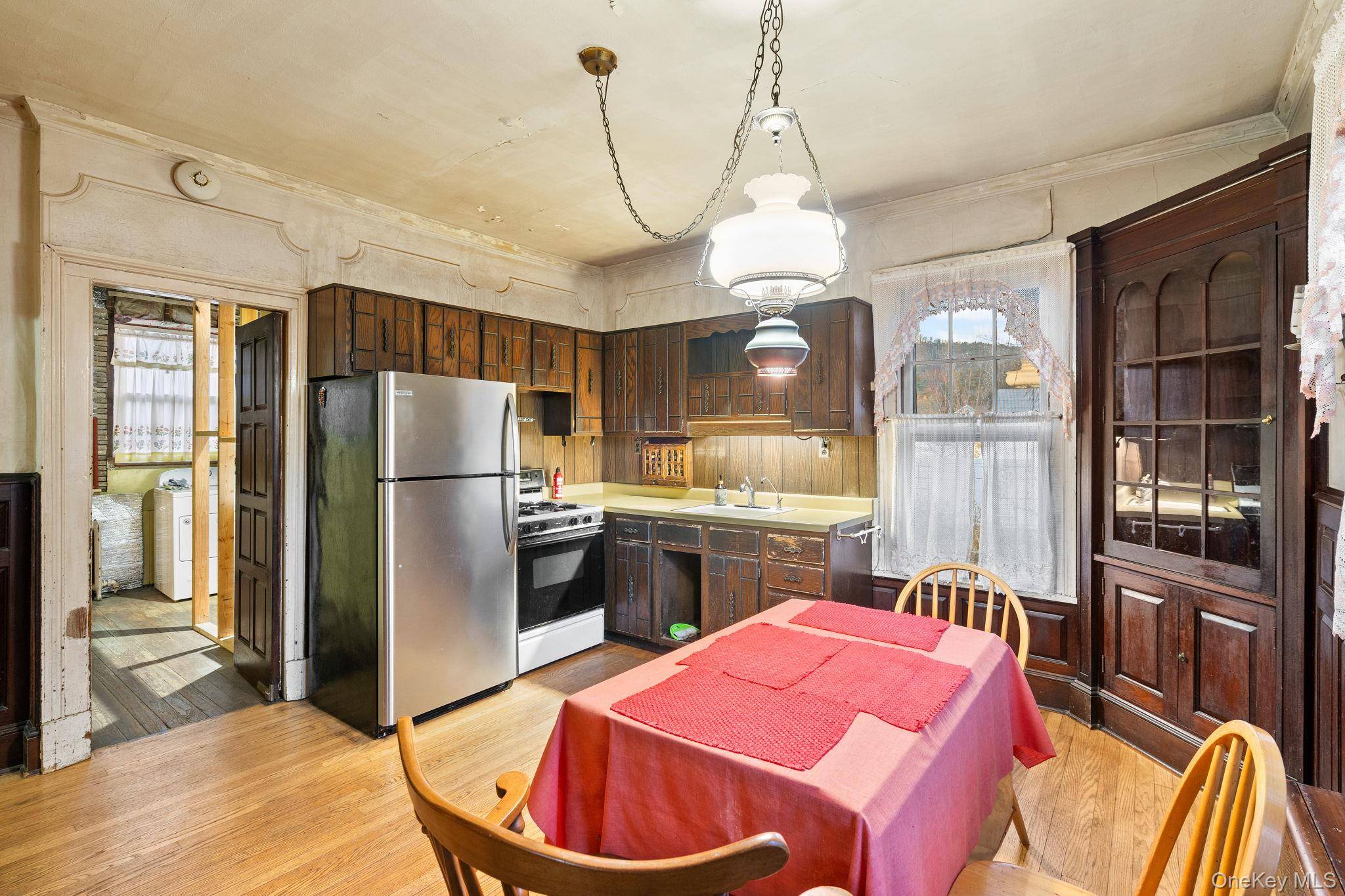 Port Jervis, NY 12771,54 Kingston AVE