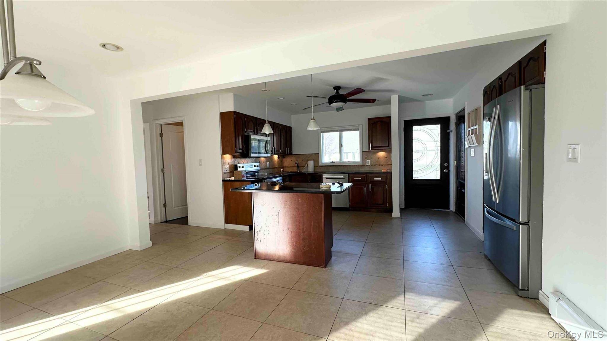 Levittown, NY 11756,34 Marksman LN