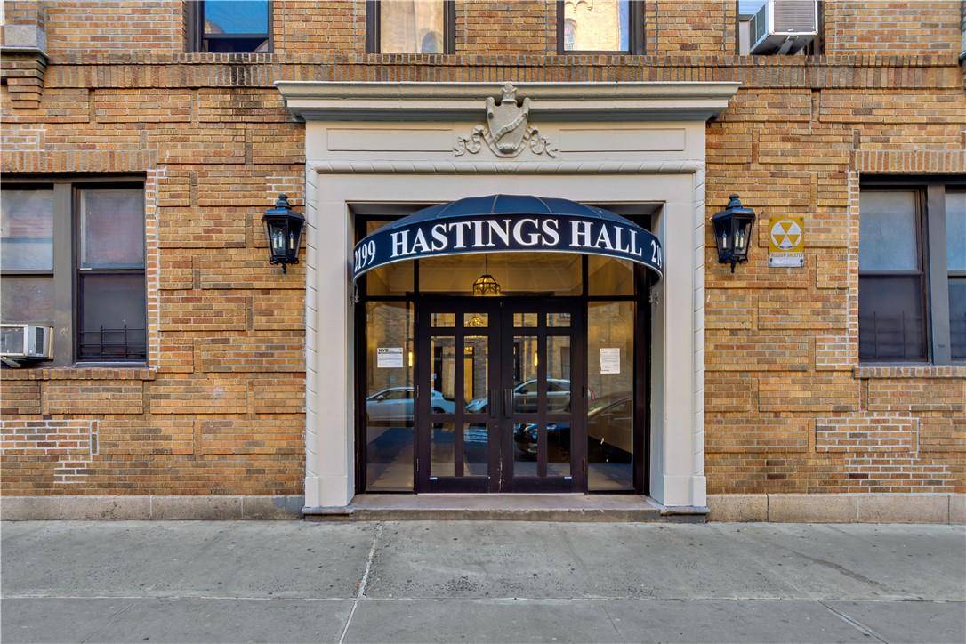 Bronx, NY 10462,2199 Holland AVE #3E