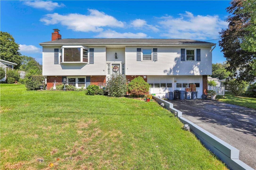 New Windsor, NY 12553,10 Split Tree DR