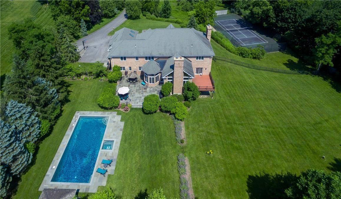 Armonk, NY 10504,839 Mount Kisco RD