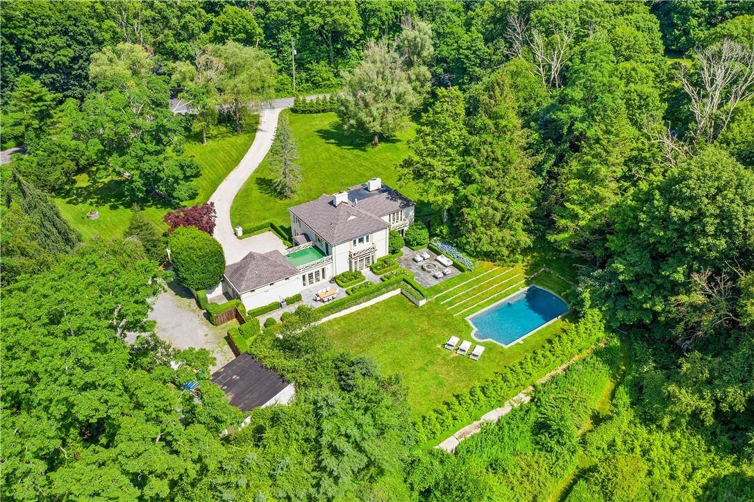 Armonk, NY 10504,64 Chestnut Ridge RD