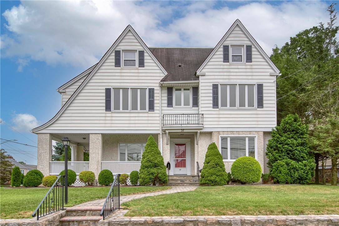 White Plains, NY 10605,37 Prospect ST