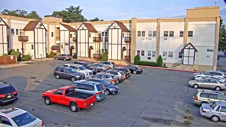 Port Jervis, NY 12771,39 Church ST #21