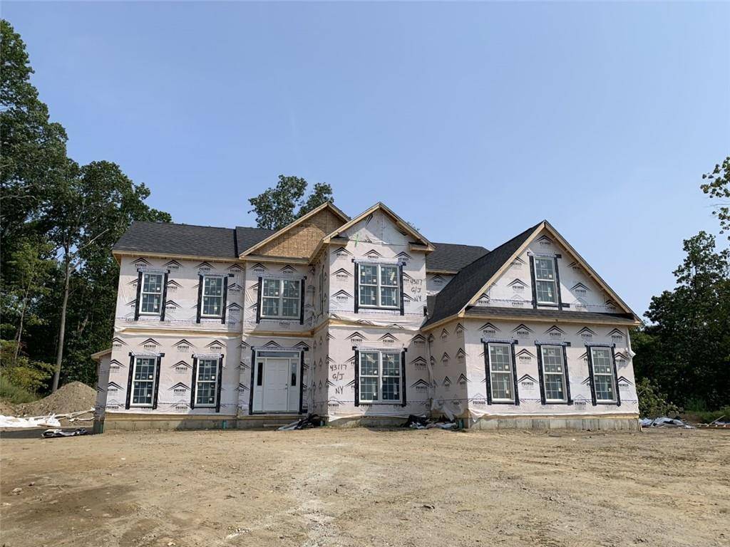 Briarcliff Manor, NY 10510,73 Fee CT