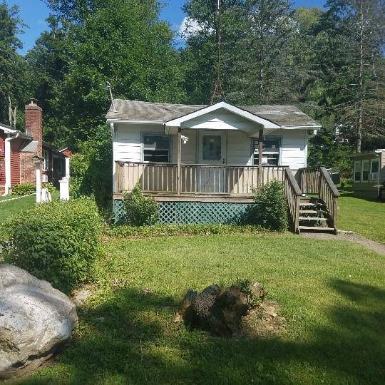 Brewster, NY 10509,286 Lake Shore DR