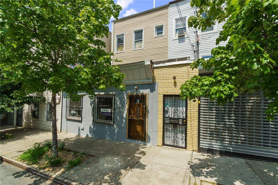 Bronx, NY 10456,799 E 161st ST