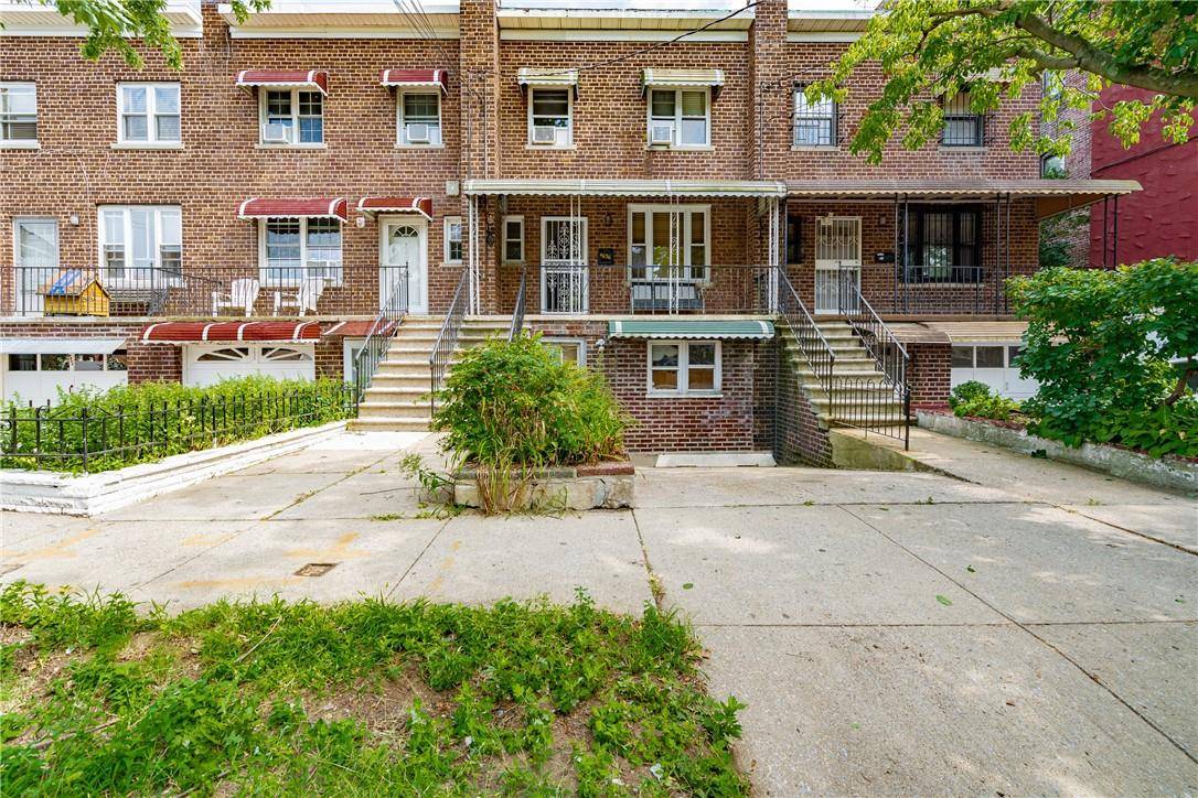 Bronx, NY 10470,4636 Carpenter AVE