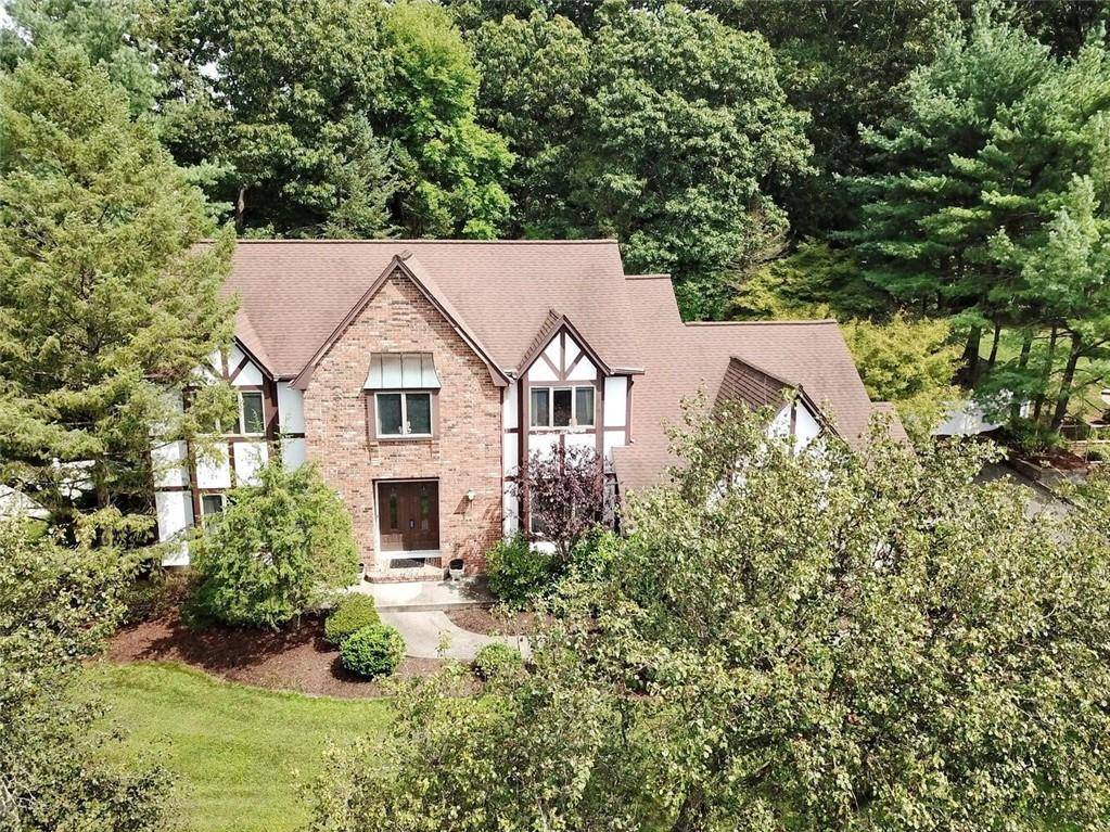 Nanuet, NY 10954,48 Newport DR