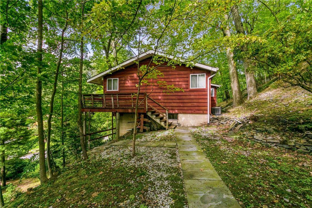 Irvington, NY 10533,11 Quarry LN