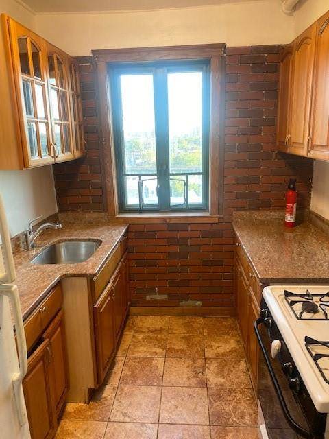 Bronx, NY 10462,1949 Mcgraw AVE #7G