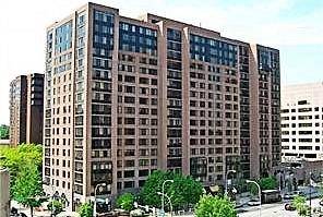 White Plains, NY 10606,4 Martine AVE #PH21