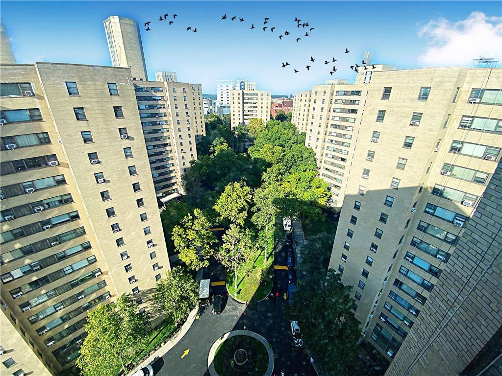 Bronx, NY 10468,1 Fordham Hill OVAL #17G