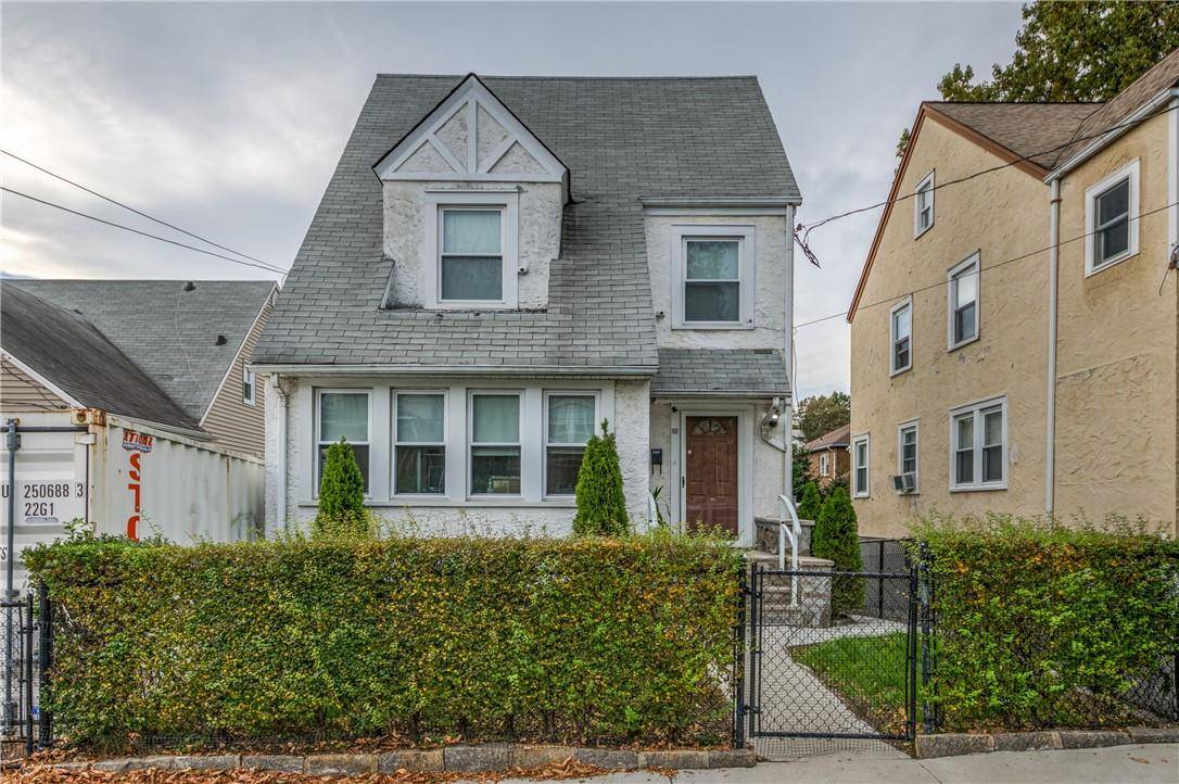 Mount Vernon, NY 10552,10 Linden AVE