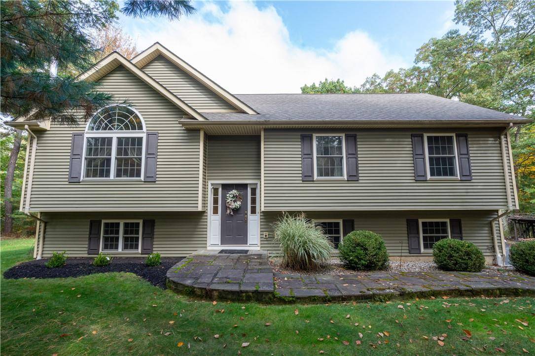 Wurtsboro, NY 12790,476 Yankee Lake RD