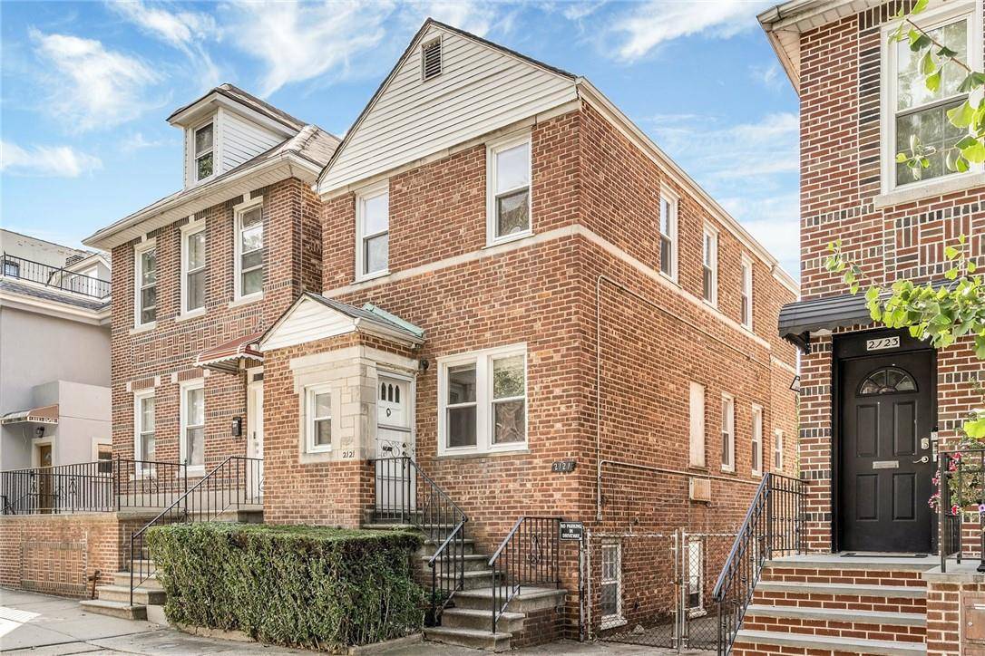 Bronx, NY 10461,2121 Colonial AVE