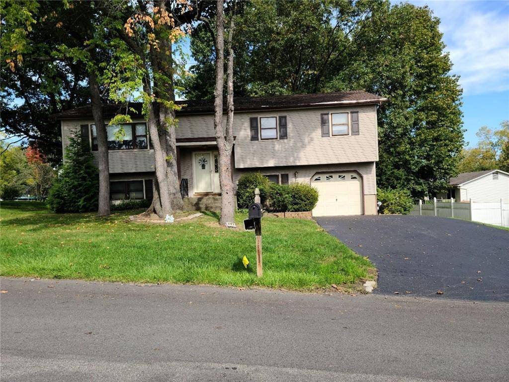 New Windsor, NY 12553,404 Carlton CIR