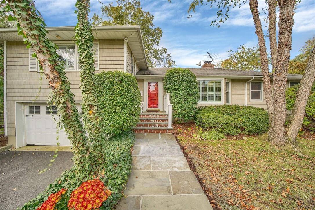 White Plains, NY 10605,6 June CT