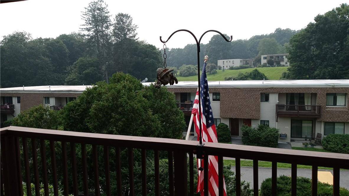 Carmel, NY 10512,508 Vista On The Lake #508