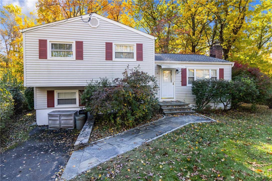 Cortlandt Manor, NY 10567,540 Westbrook DR