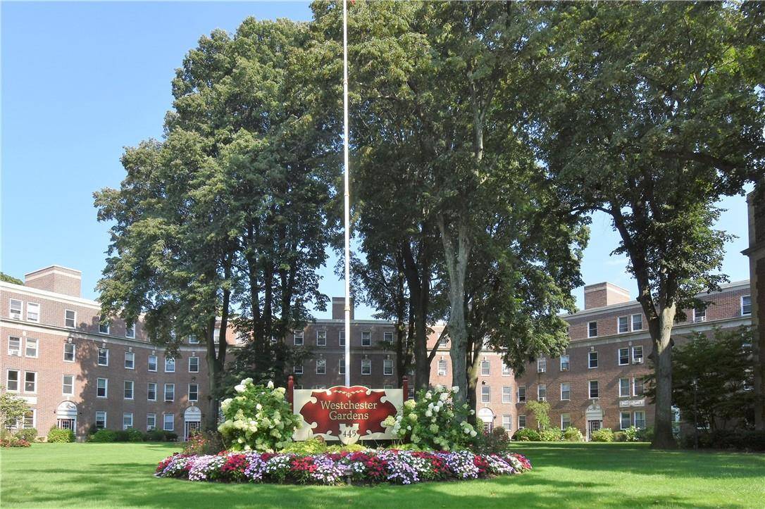 Mount Vernon, NY 10552,445 Gramatan AVE #AB2