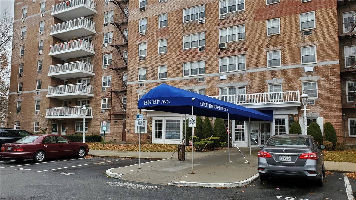 Howard Beach, NY 11414,8509 151st AVE #5G