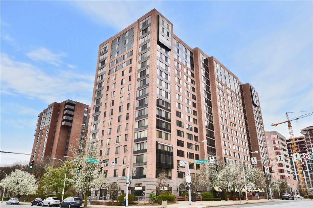 White Plains, NY 10601,4 Martine AVE #914