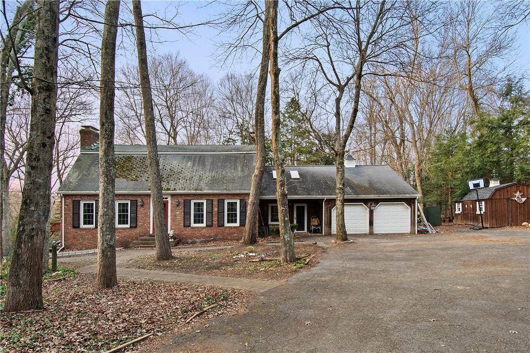 Mahopac, NY 10541,27 Teakettle Spout RD