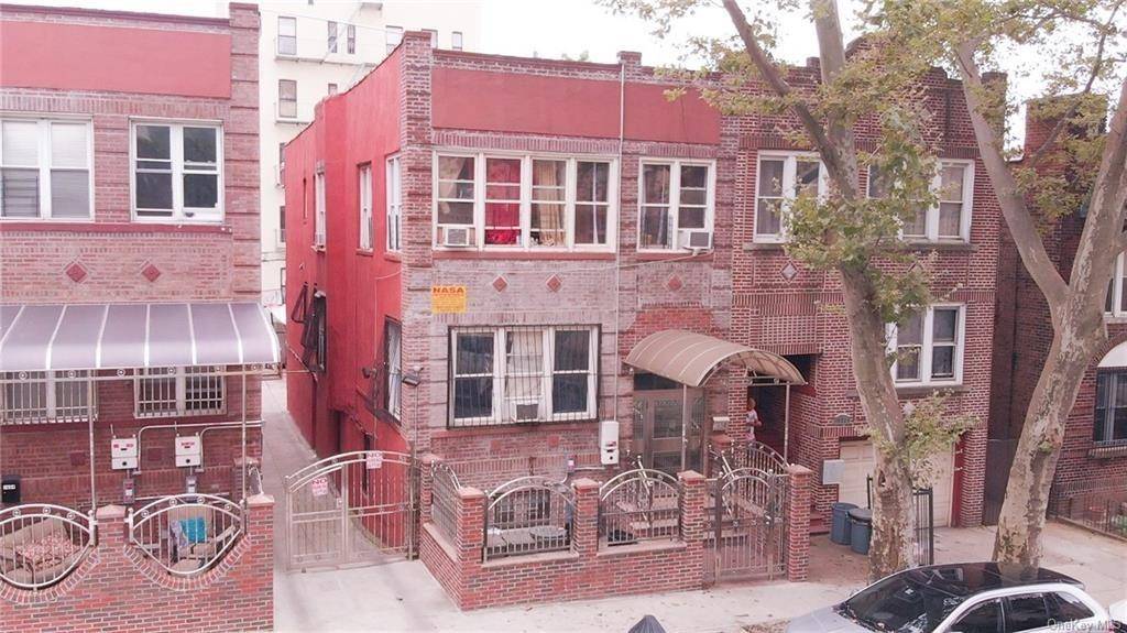 Bronx, NY 10453,1652 Grand AVE