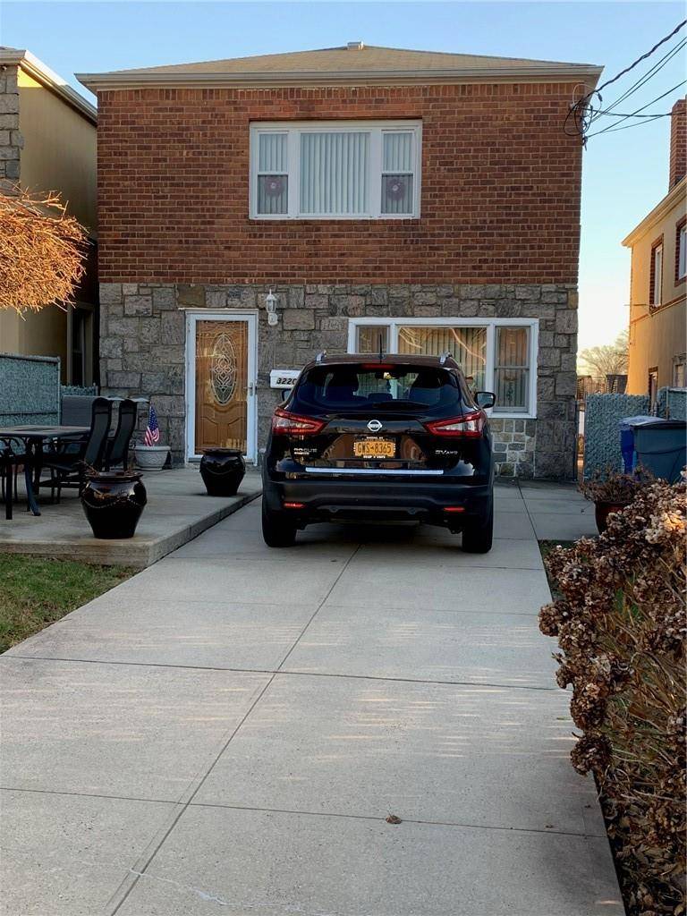 Bronx, NY 10465,3220 Lafayette AVE