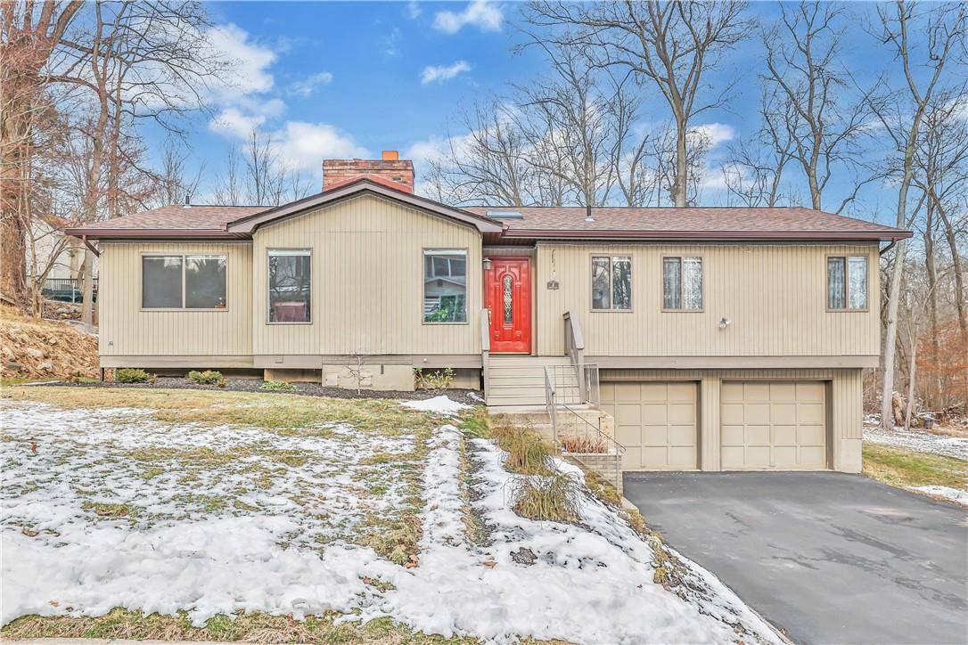 Valley Cottage, NY 10989,3 Deborah LN