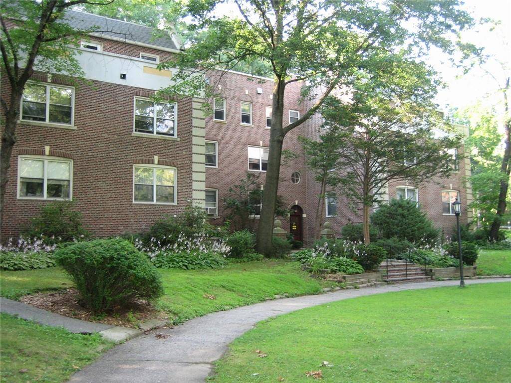 Bronxville, NY 10708,9 Sunnybrook RD #2D