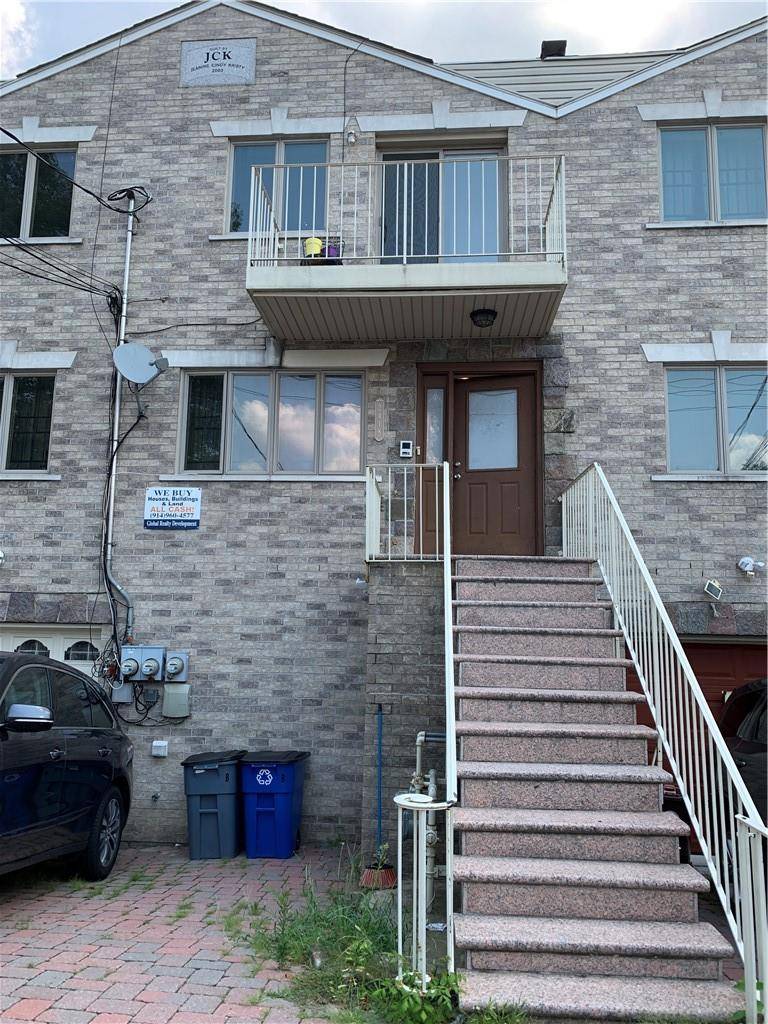 Bronx, NY 10469,2418 Seymour AVE