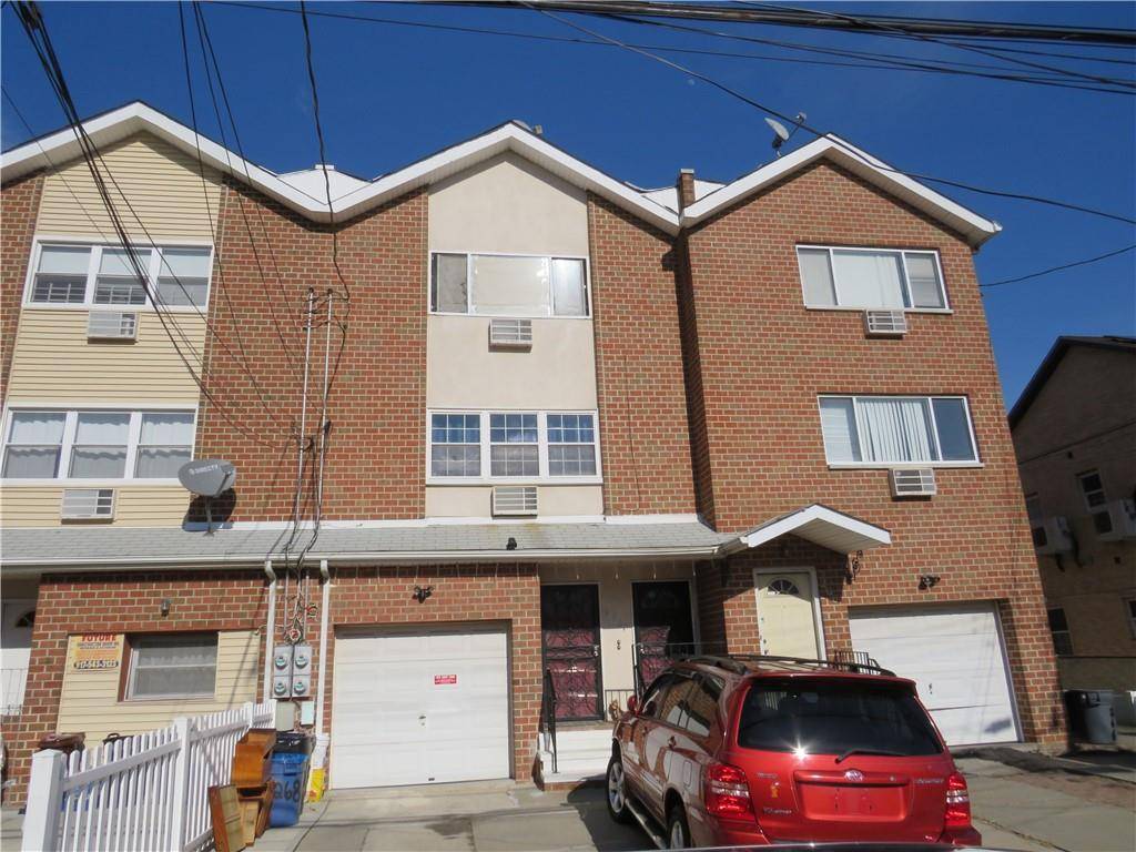 Bronx, NY 10465,268 Robinson AVE