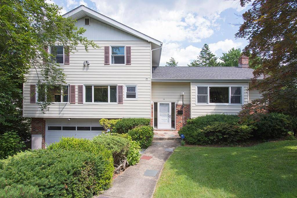 Scarsdale, NY 10583,18 Magnolia RD