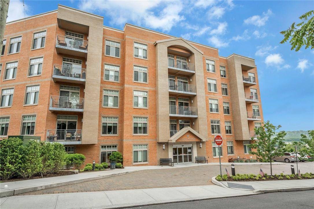 Eastchester, NY 10709,40 Jackson AVE #2C