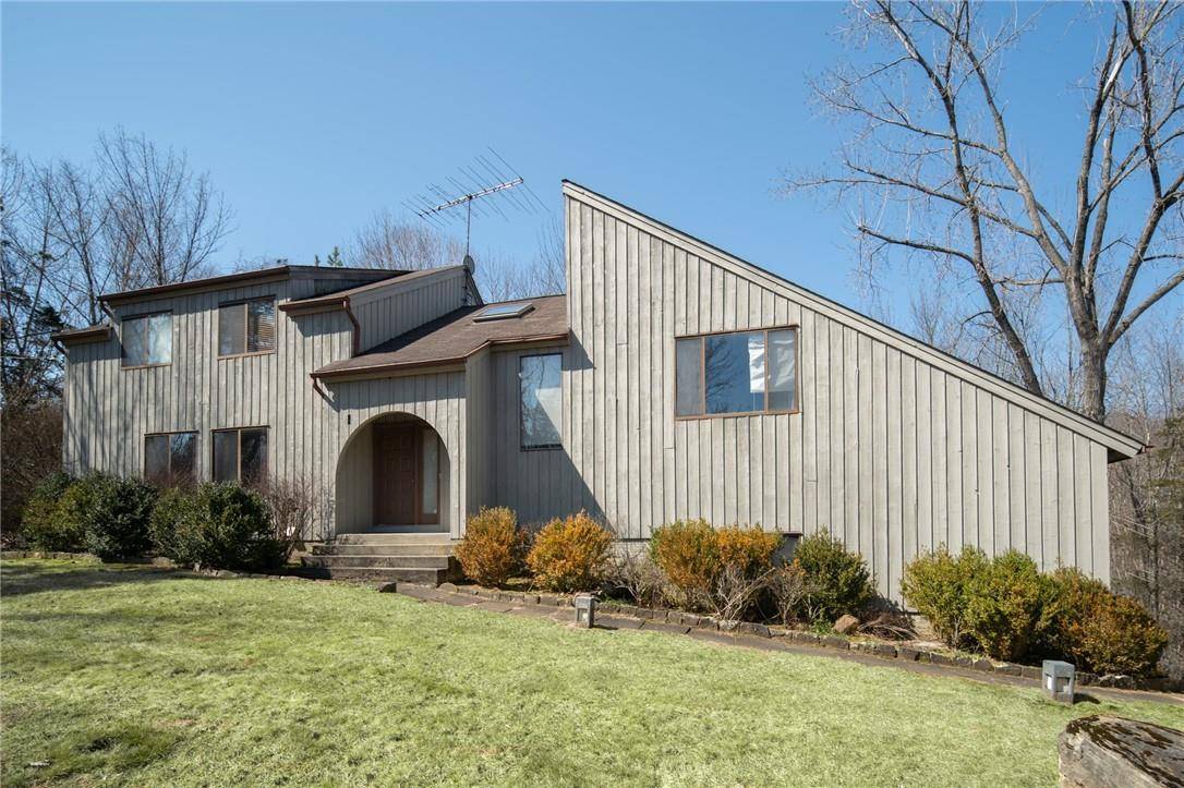 Pound Ridge, NY 10576,56 Kitchawan RD