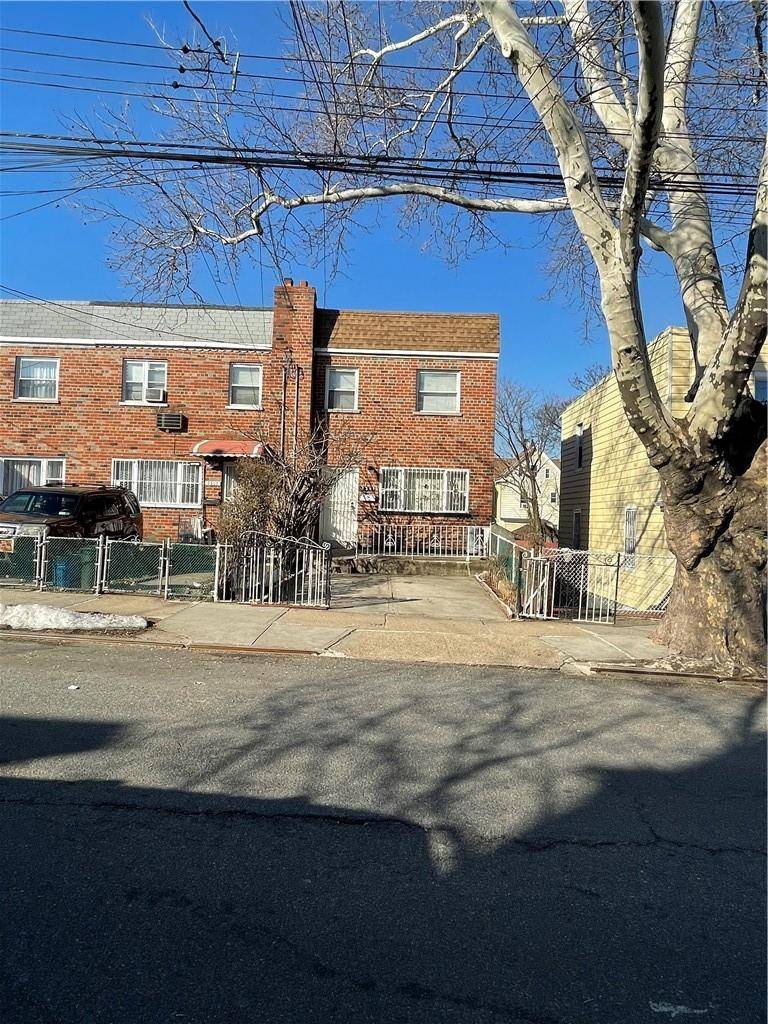 Bronx, NY 10462,2309 Ellis AVE