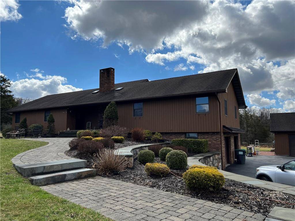 Warwick, NY 10990,160 Union Corners RD