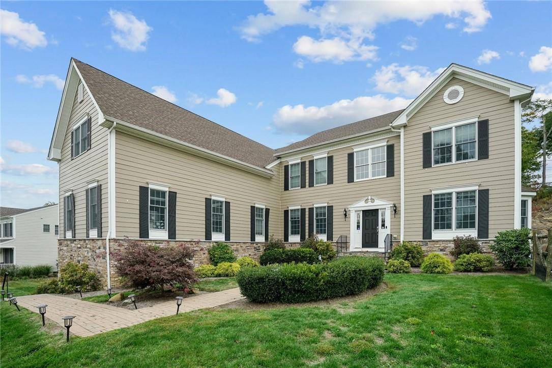 Scarsdale, NY 10583,13 Cheshire LN