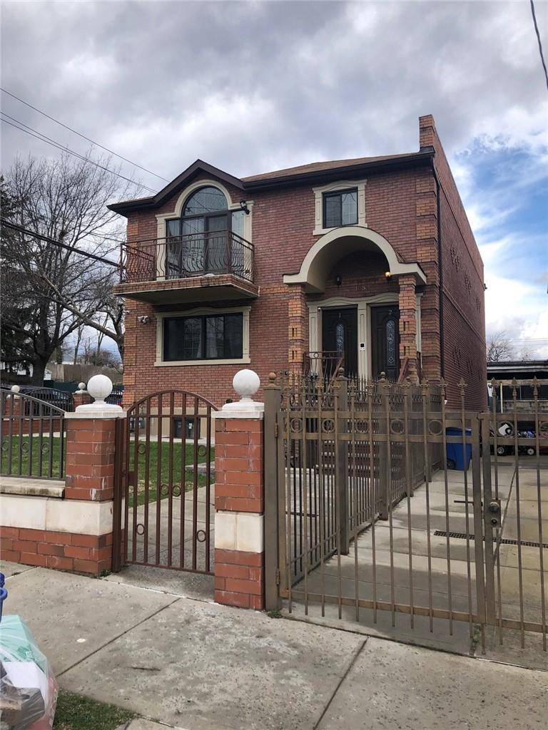 Bronx, NY 10469,1653 Allerton AVE