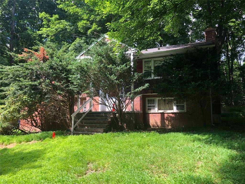 Mahopac, NY 10541,12 Florence DR