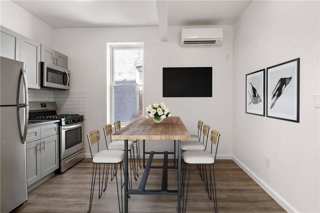 Bronx, NY 10456,1047 Morris AVE #2