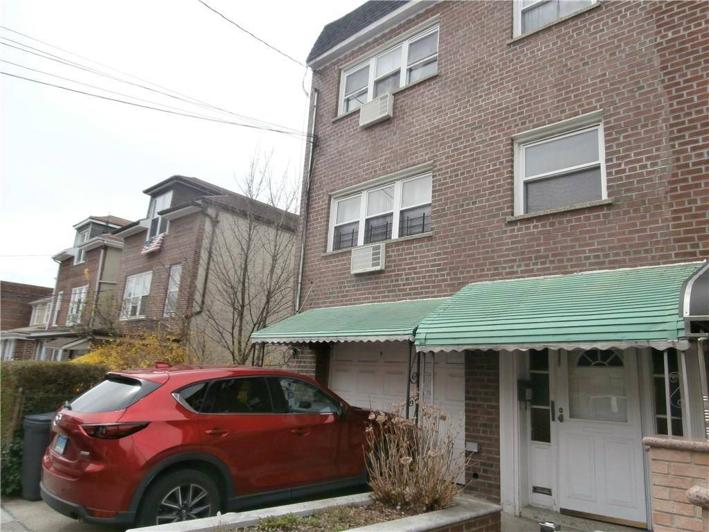 Bronx, NY 10467,2737 MATTHEWS AVE