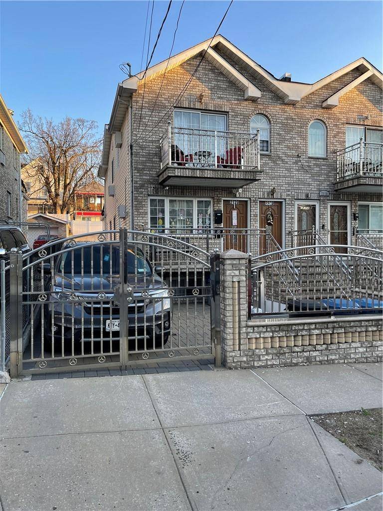 Bronx, NY 10473,2120 Story AVE #1ST