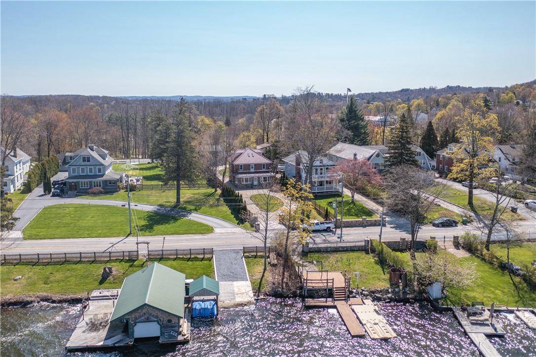 Mahopac, NY 10541,209 E Lake BLVD